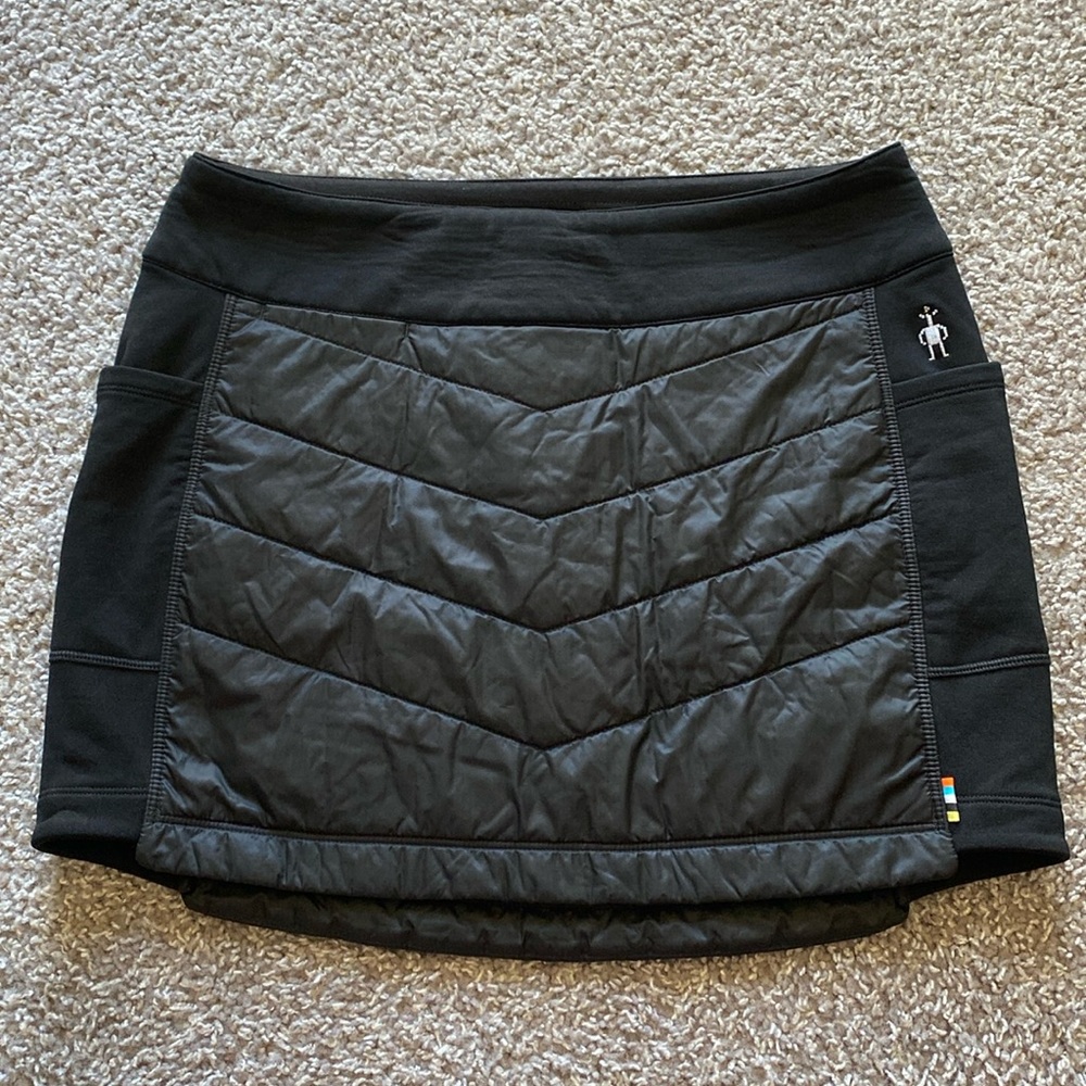 Black Smartwool skirt. Size medium. NWOT.